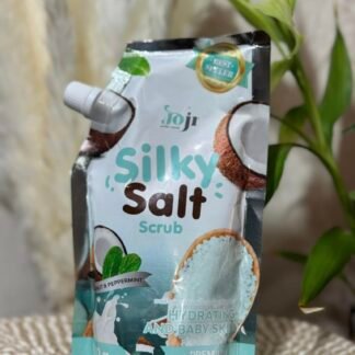 Silky Salt Scrub Coconut & Peppermint
